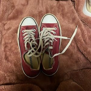 Red converse